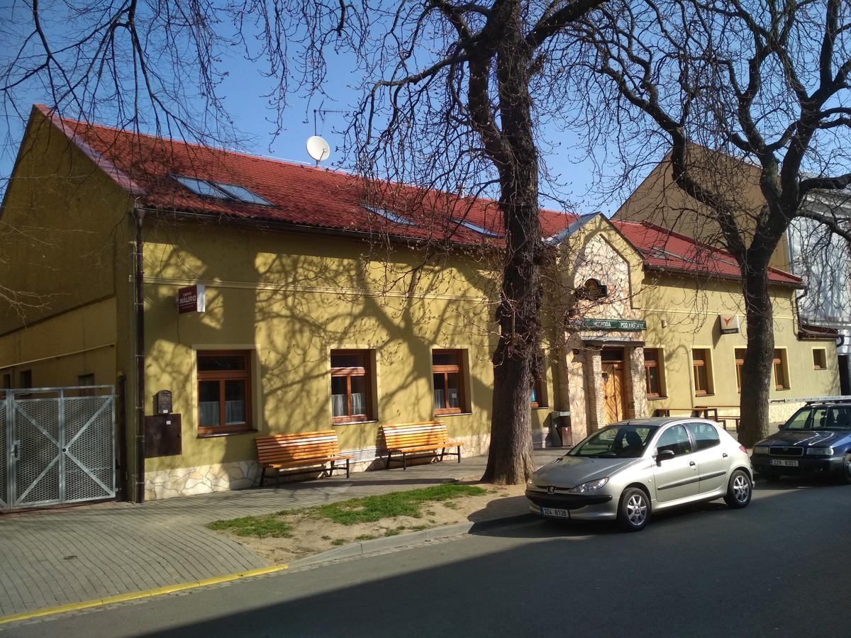 Penzion Pod Kastany Kvasice Exterior foto